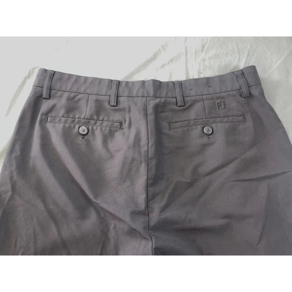 FootJoy Lightweight Flat Front Stretch Microfiber Golf Shorts. Black, Size 34. - Picture 5 of 5